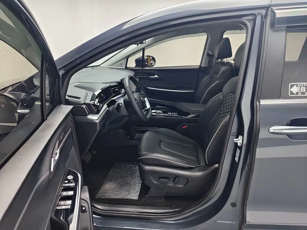 Hyundai Custo — миниатюра 15