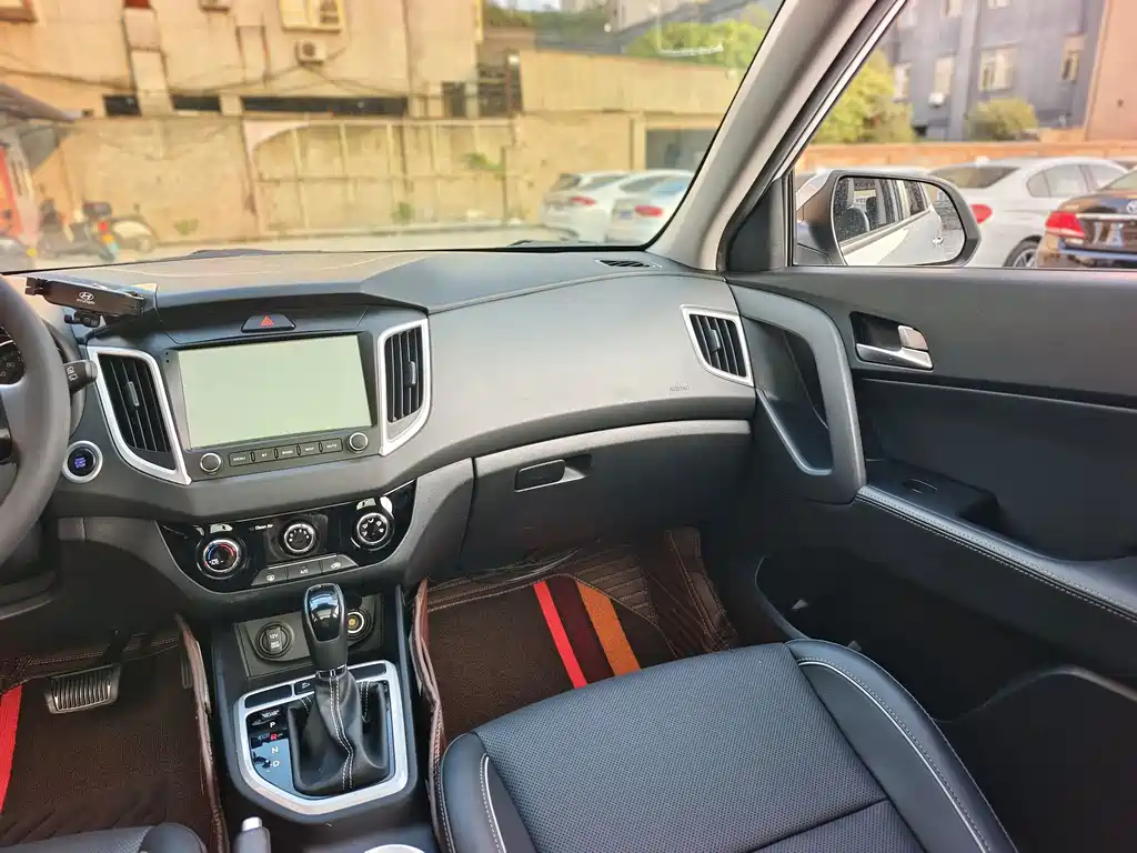 Hyundai ix25 — миниатюра 7