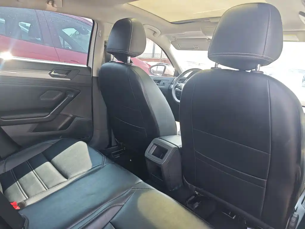 Volkswagen Lamando — миниатюра 9