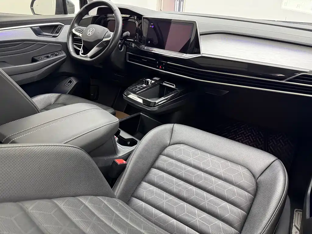 Volkswagen Talagon — миниатюра 10