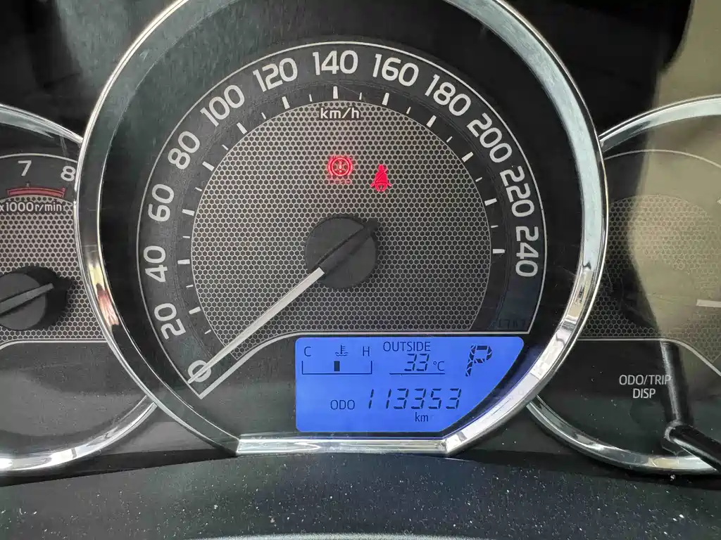 Toyota Corolla — миниатюра 11