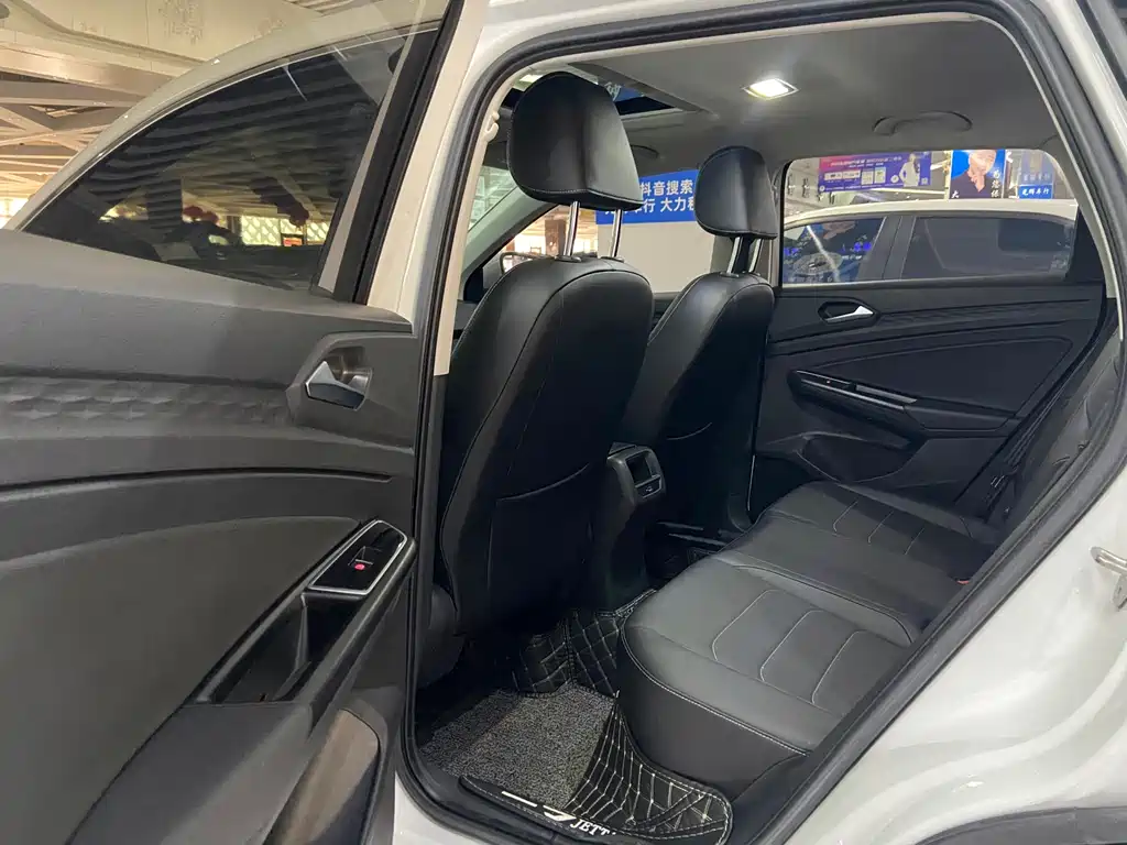 Jetta VS5 2022 280TSI AT Pro