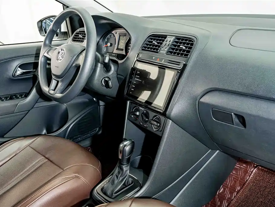 Volkswagen Polo — миниатюра 17