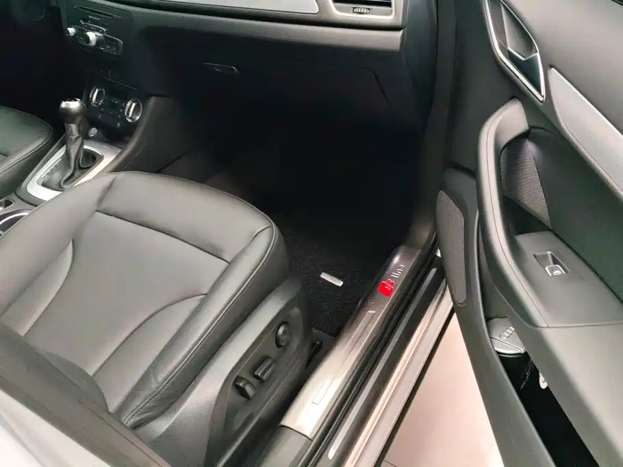 Audi Q3 — миниатюра 8