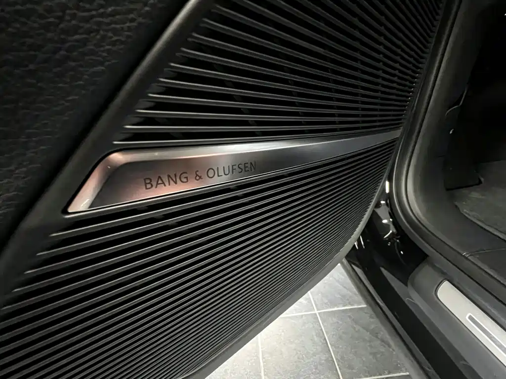 Audi Q7 — миниатюра 15