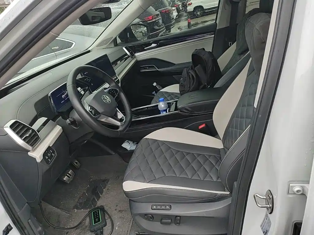 Volkswagen ID.6 Crozz — миниатюра 15