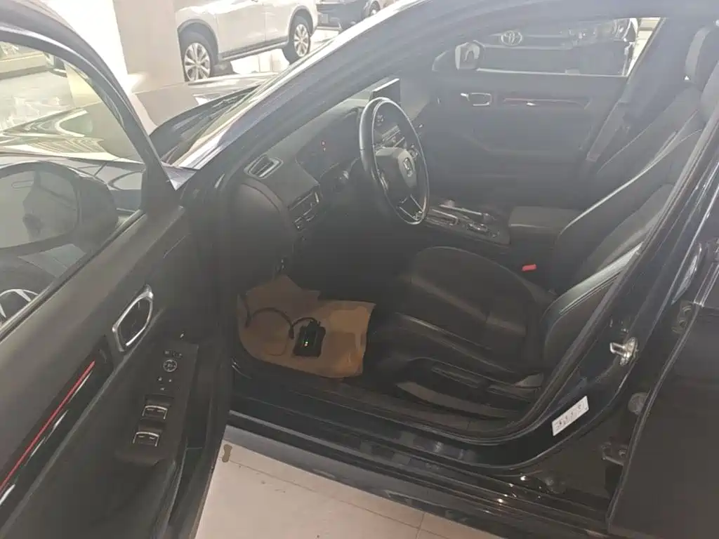 Honda Civic — миниатюра 16