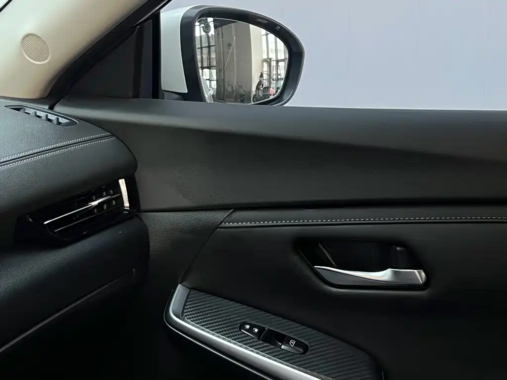 Nissan Sylphy — миниатюра 13