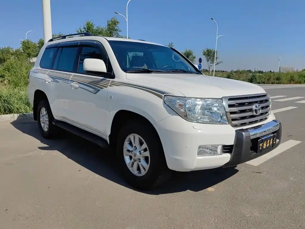 Toyota Land Cruiser — миниатюра 3