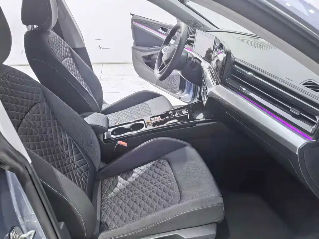 Volkswagen Lamando — миниатюра 5