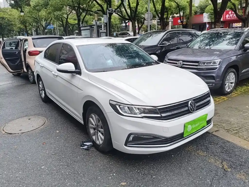 Volkswagen Bora — миниатюра 4