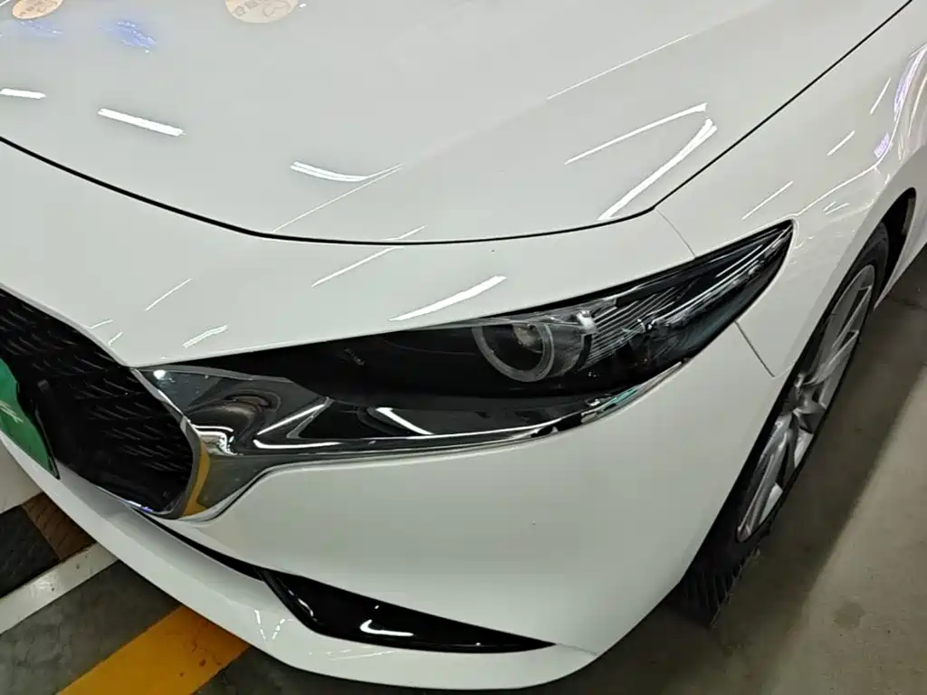Mazda 3 Axela — миниатюра 24