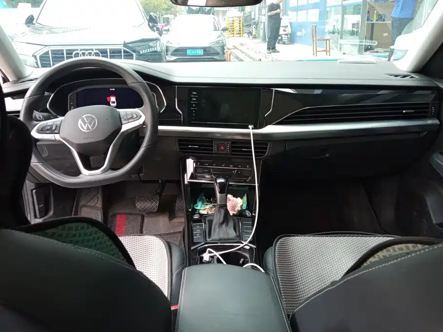 Volkswagen Passat — миниатюра 12