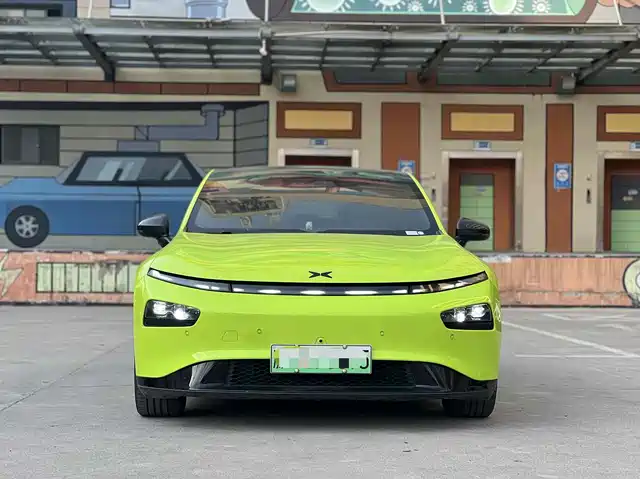 2021 Xpeng P7