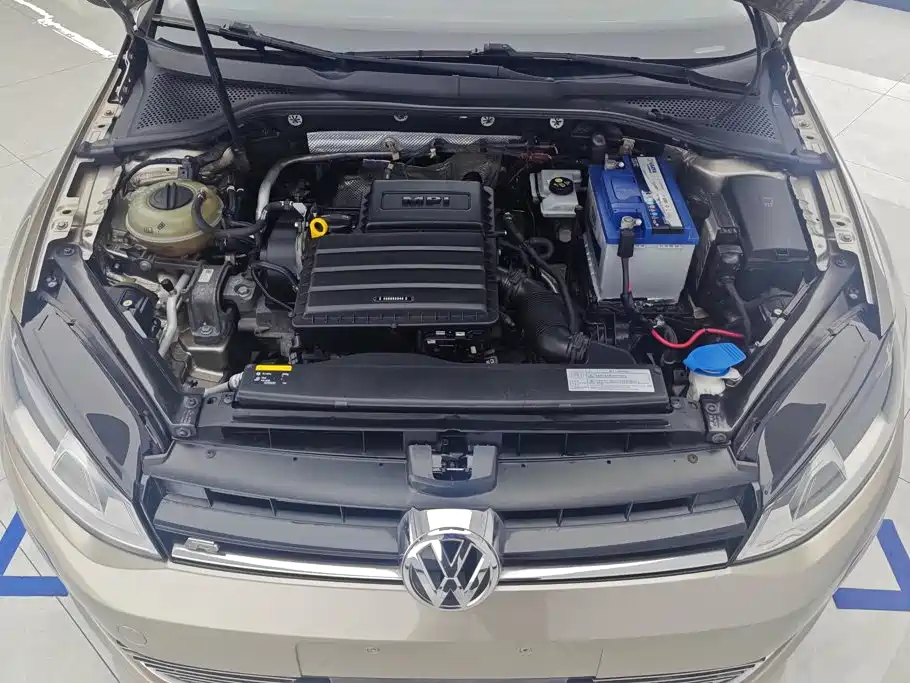 Volkswagen Golf — миниатюра 10