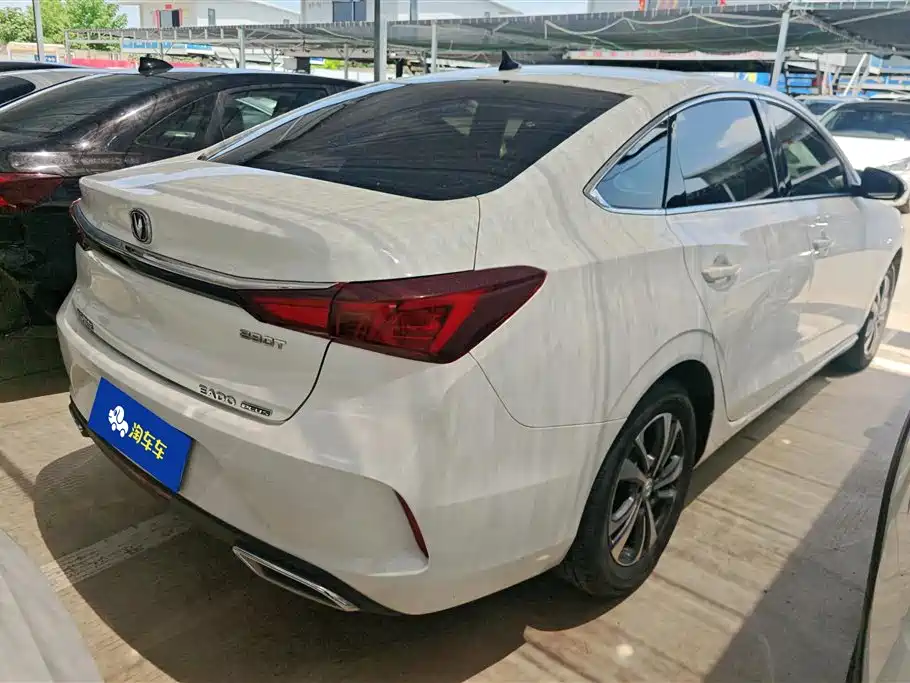 Changan Eado 2021 PLUS NE 1.4T GDI DCT Luxury