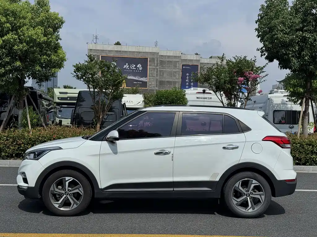 Hyundai ix25 — миниатюра 4