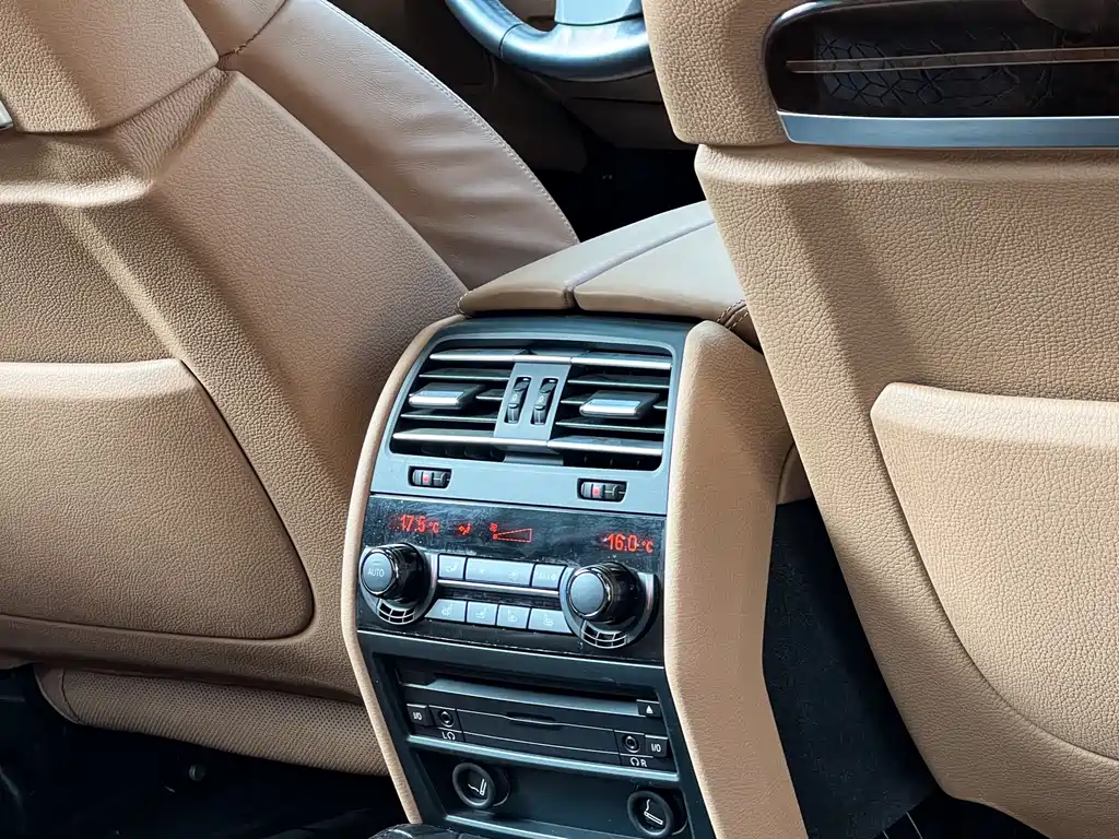 BMW 7 Series 7 2010 760Li