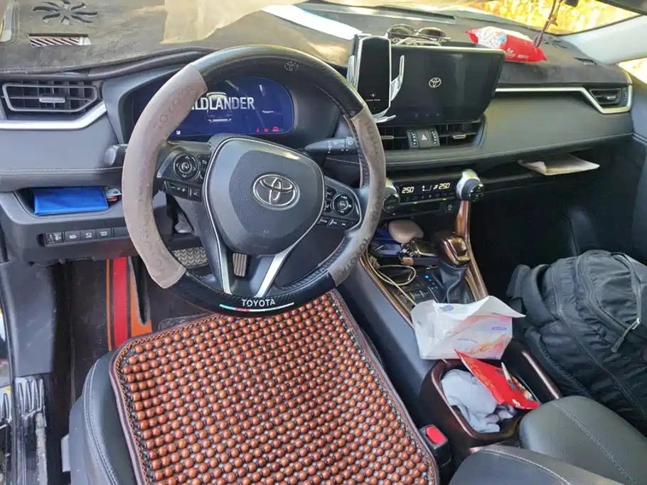 Toyota Wildlander — миниатюра 12