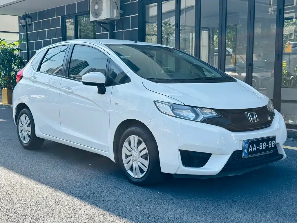 Honda Fit — миниатюра 3