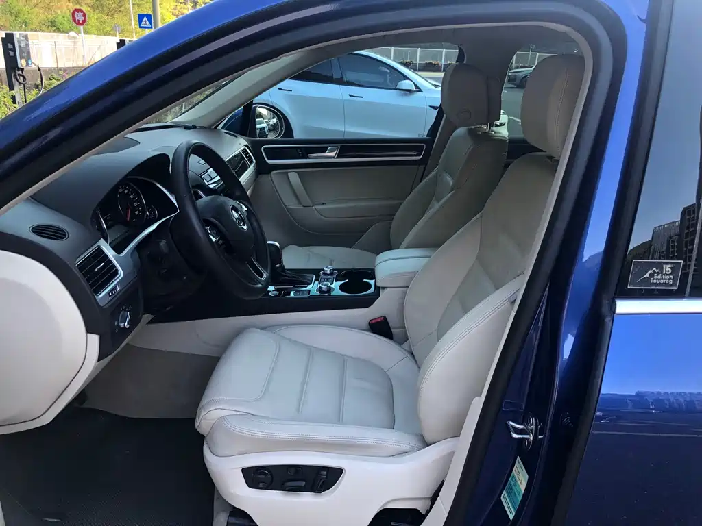 Volkswagen Touareg — миниатюра 8