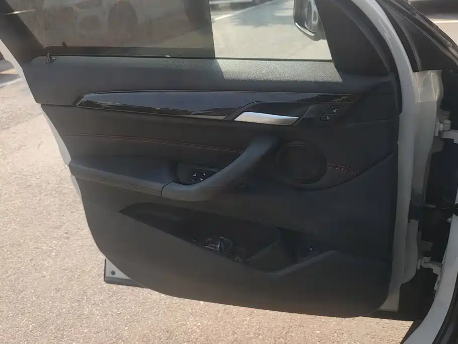 BMW X1 — миниатюра 7