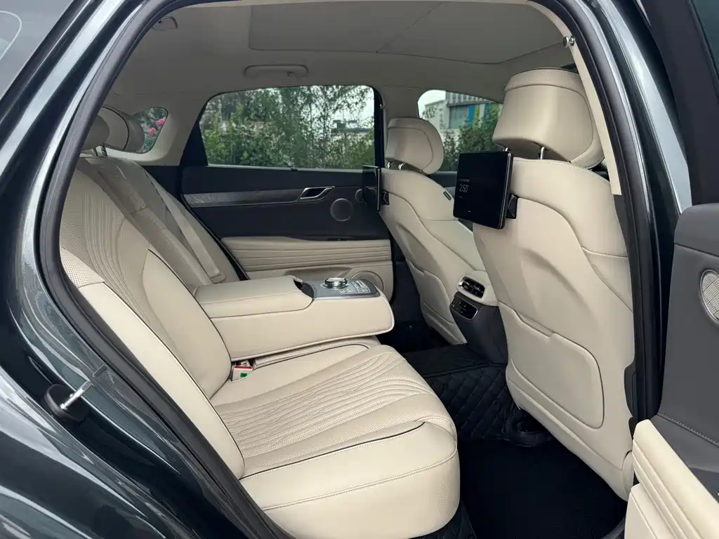 Genesis G80 — миниатюра 16