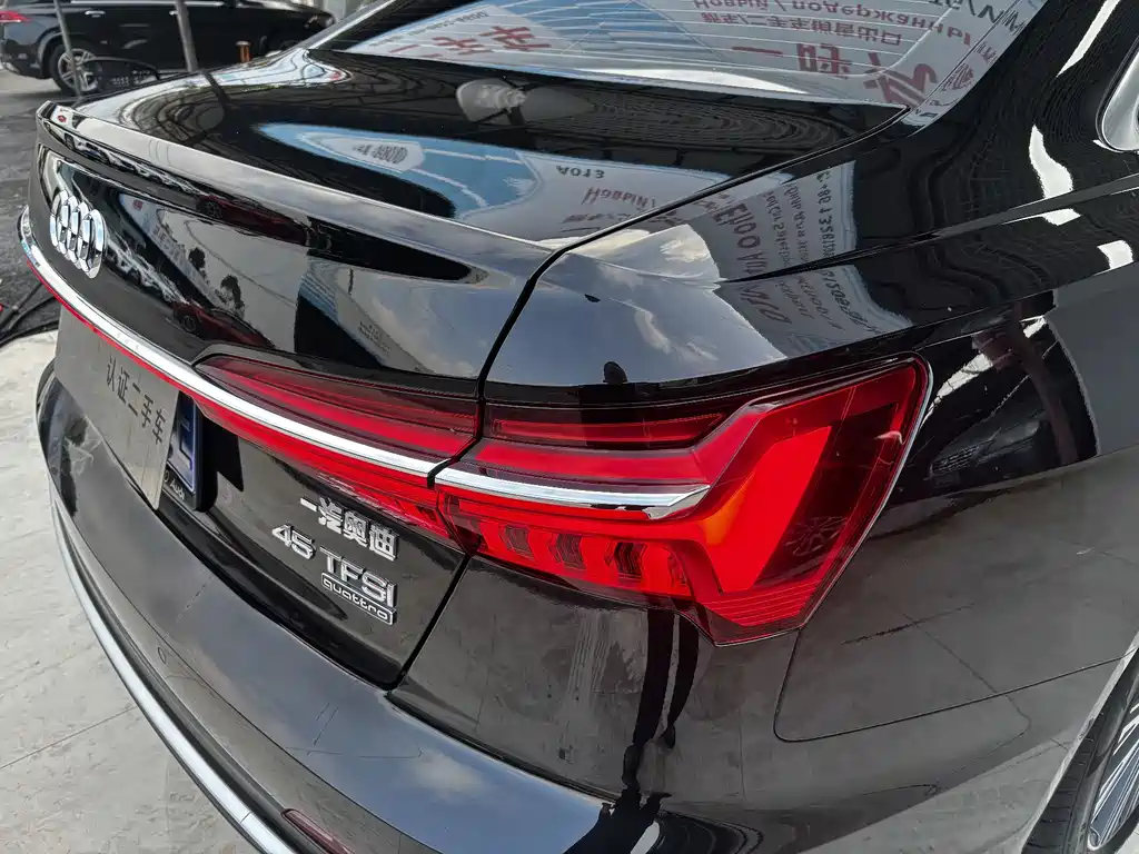 Audi A6L — миниатюра 8