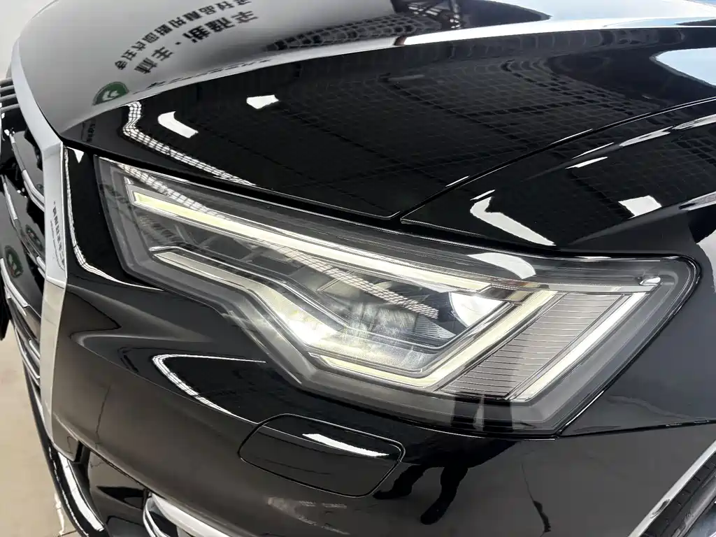 Audi A6L — миниатюра 7
