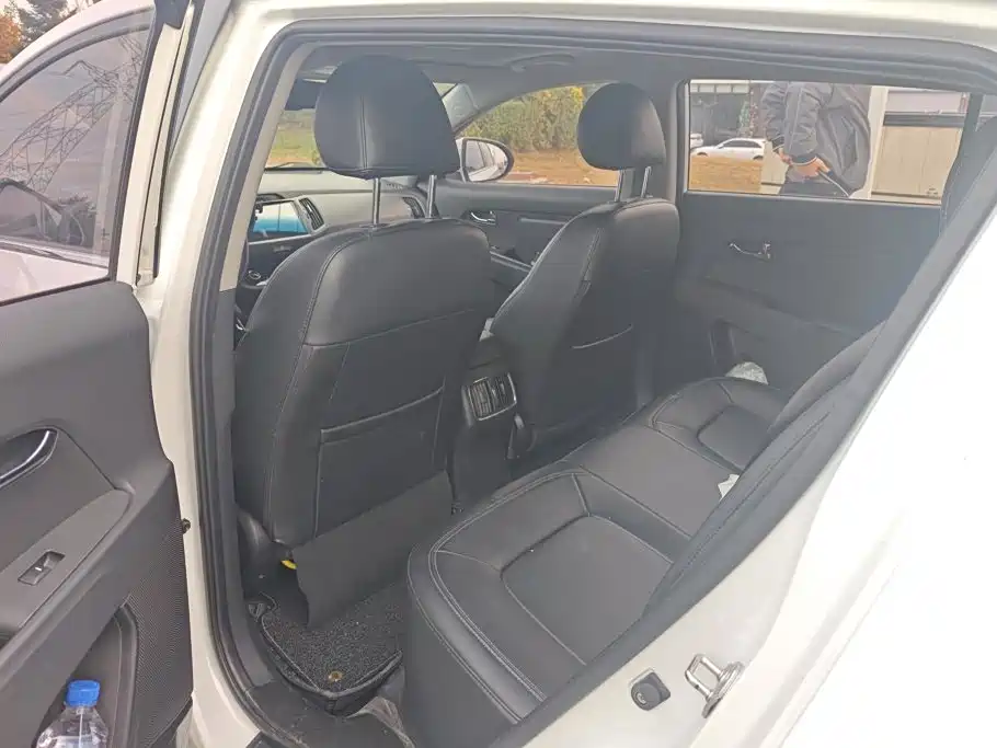 Kia Sportage — миниатюра 11