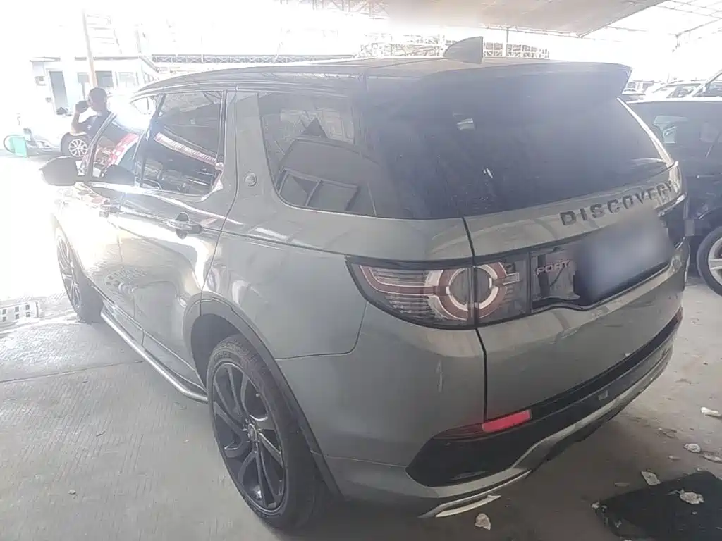 Land Rover Discovery Sport — миниатюра 23