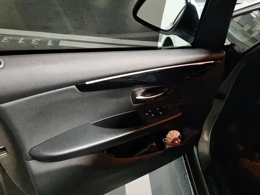 BMW 2 Series Active Tourer — миниатюра 7