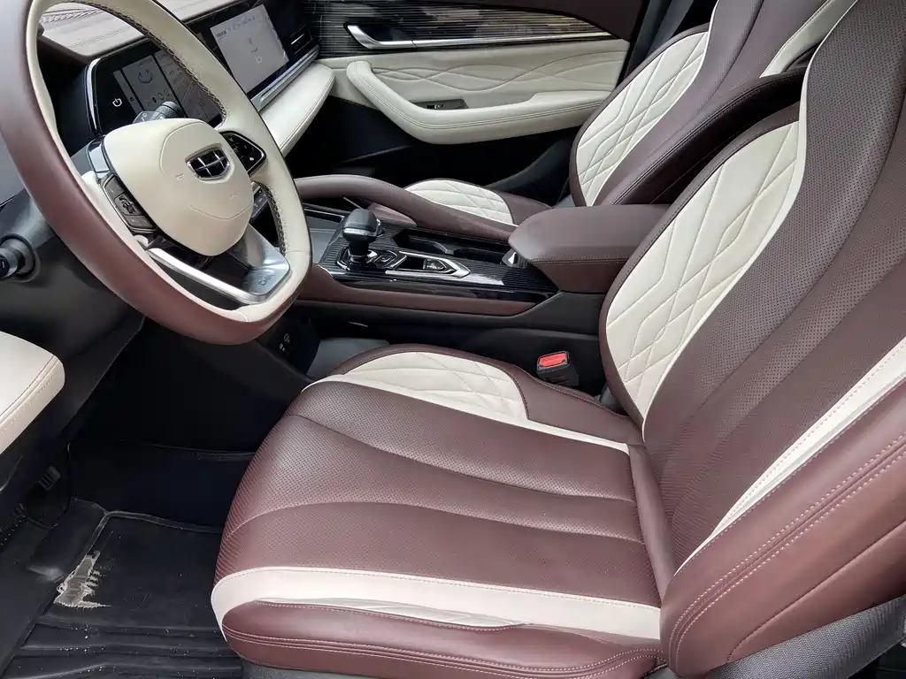 Geely Xingyue L — миниатюра 8