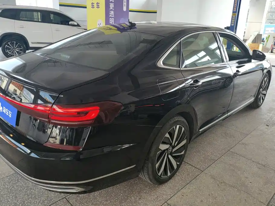 Volkswagen Passat — миниатюра 3