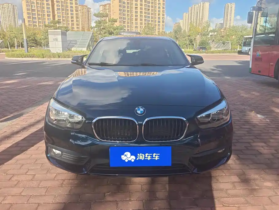 BMW 1 Series (Import) — миниатюра 2