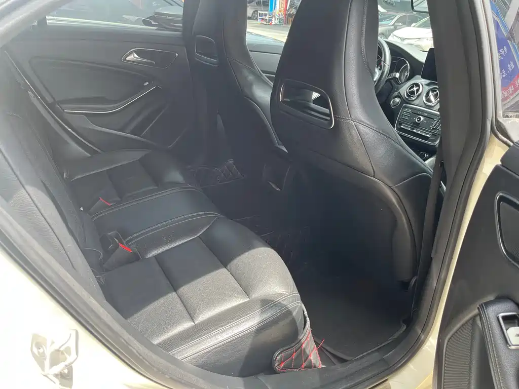 Mercedes-Benz CLA 2016 CLA 260 4MATIC