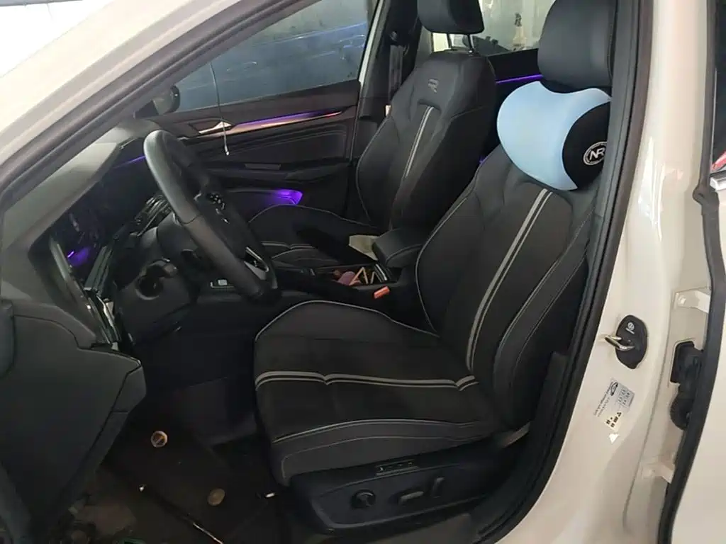Volkswagen Golf — миниатюра 15