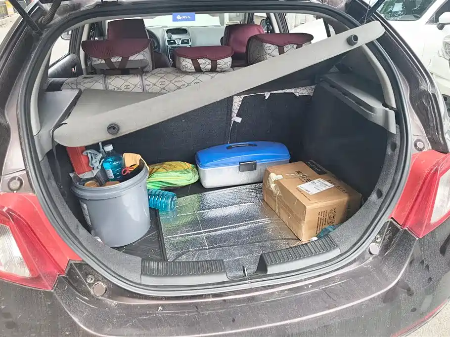 Geely Emgrand Classic — миниатюра 4