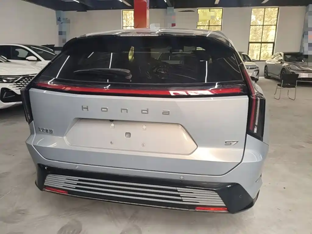 Honda S7 — миниатюра 6