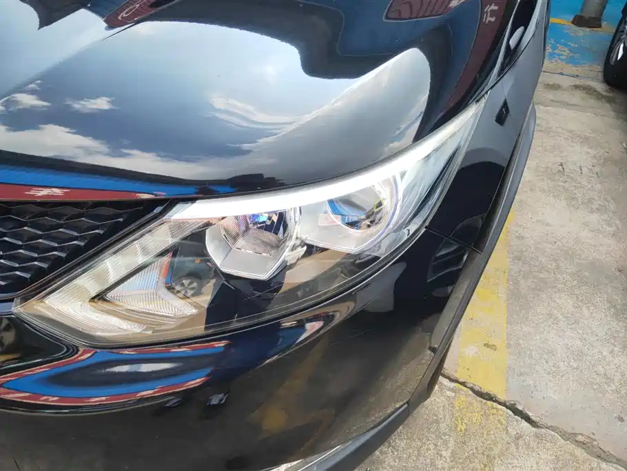 Nissan Qashqai 2016 2.0L CVT Luxury
