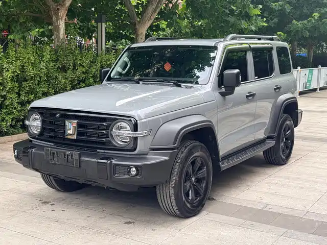 2023 TANK 300