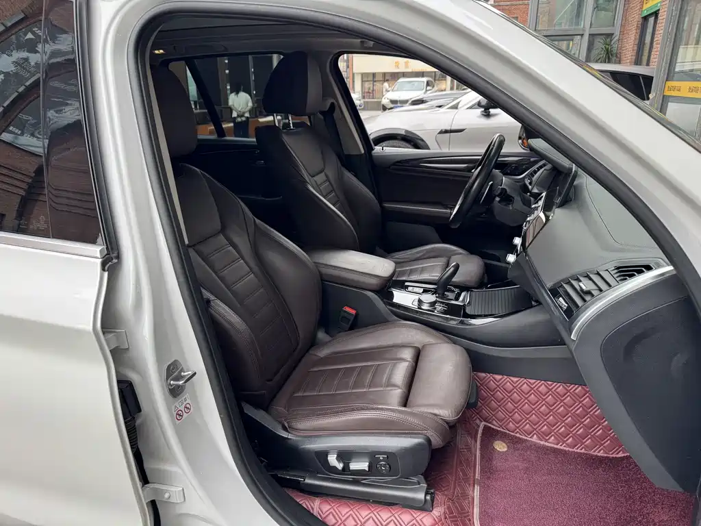 BMW X3 — миниатюра 21