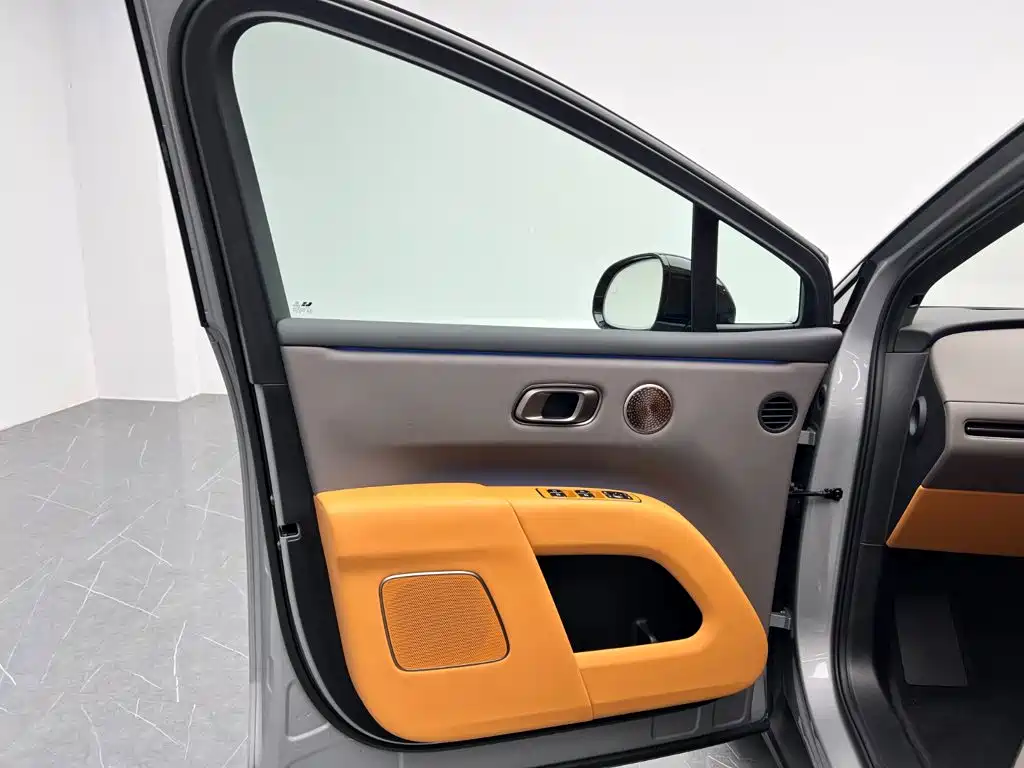 Li Auto Li i8 — миниатюра 12