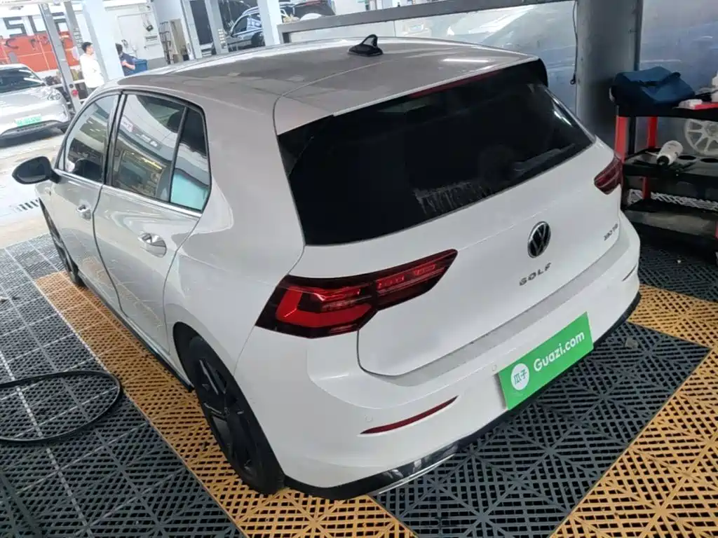 Volkswagen Golf — миниатюра 5