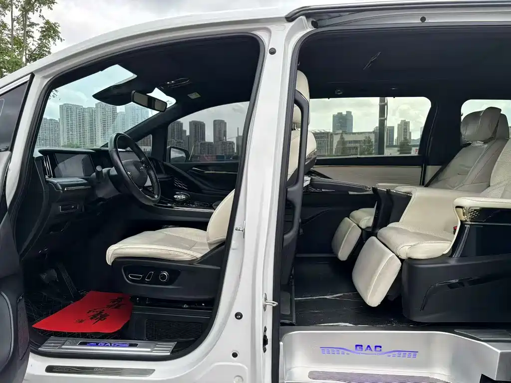 GAC Motor M8 Grandmaster Series 400T Flagship Edition, фото 4