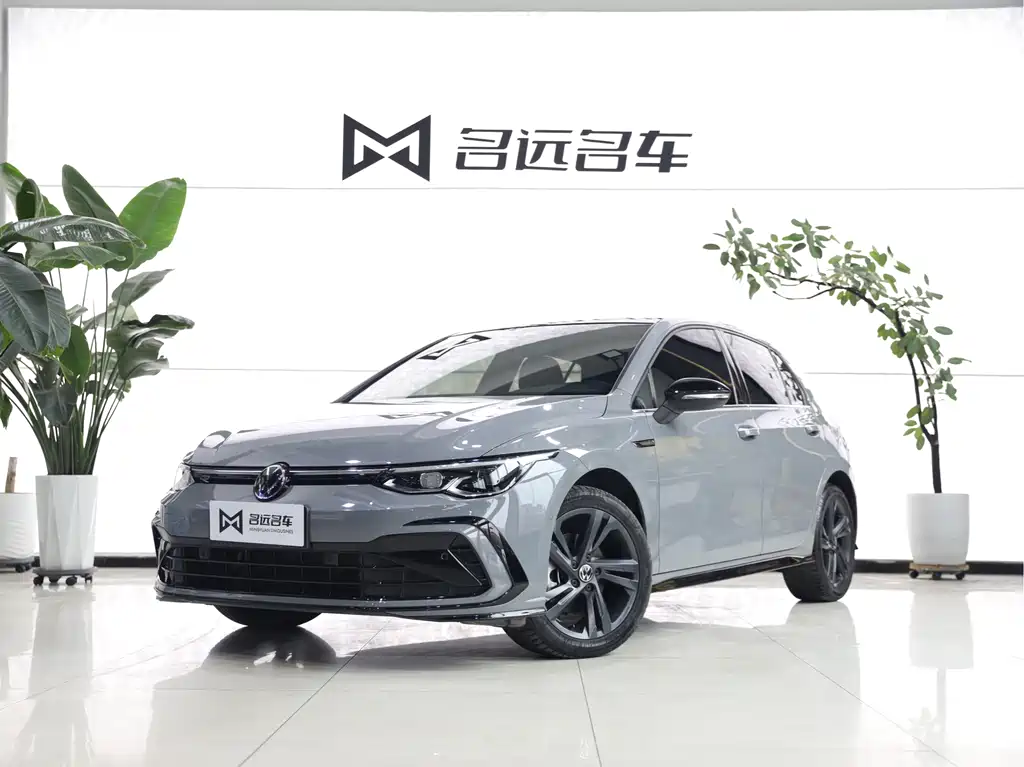 Volkswagen Golf 2024
