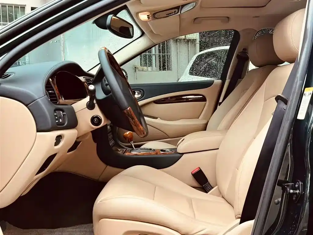 Jaguar S-TYPE — миниатюра 2