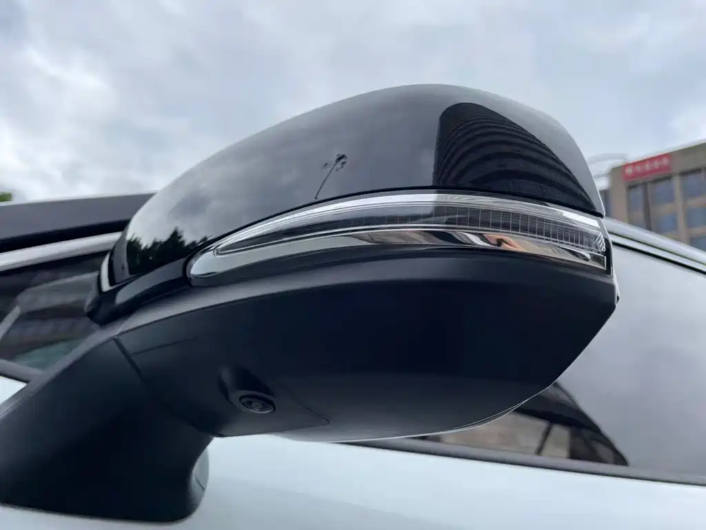 Toyota Frontlander — миниатюра 26
