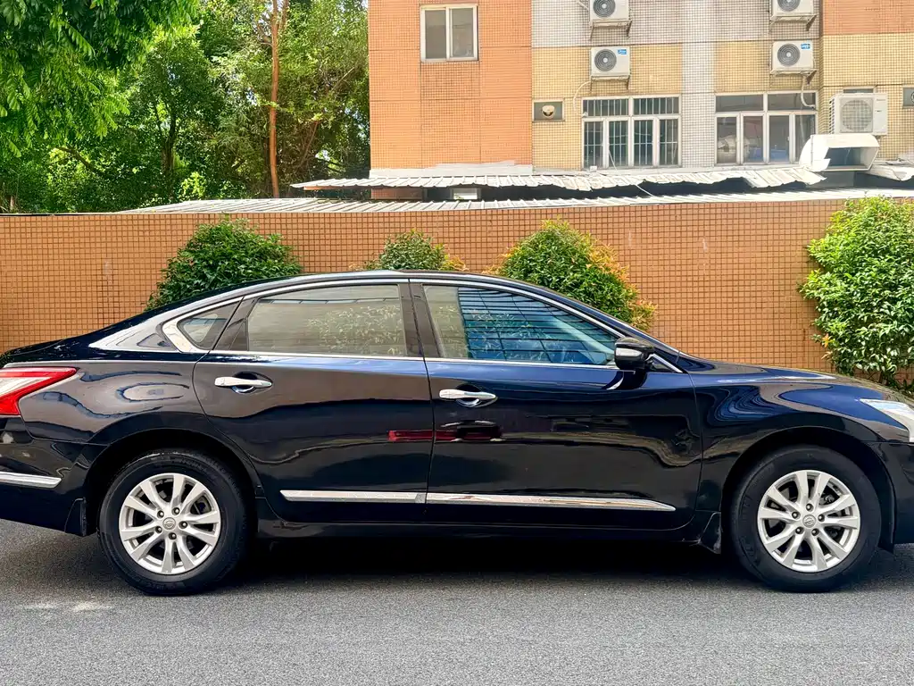 Nissan Teana — миниатюра 12