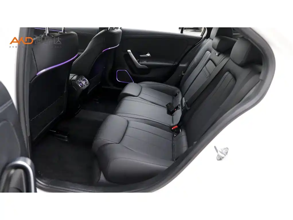 Mercedes-Benz A-Class — миниатюра 7